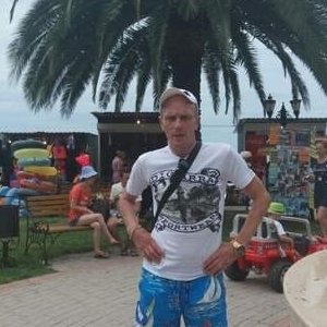 Олег , 44 года